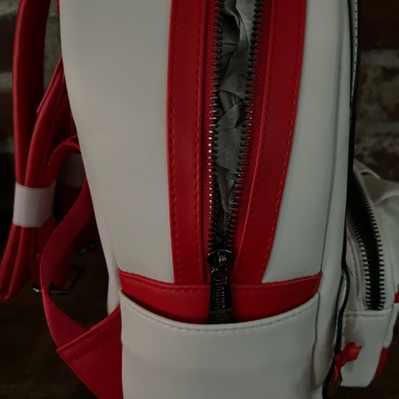 Annabelle the doll from the conjuring  nwtbackpack great for all you horror fans - Picture 6 of 9